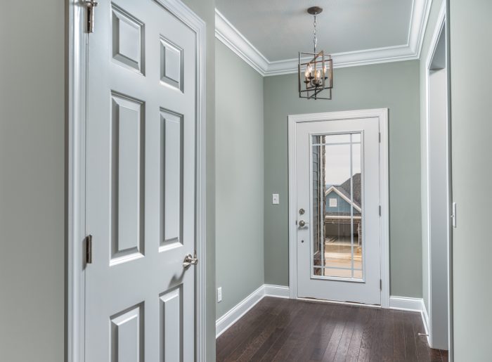 Interior entryway