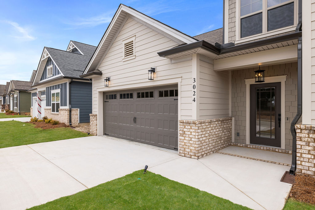 Pratt Home Builders new construction now selling