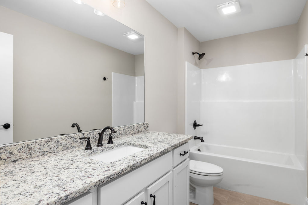 New home chattanooga with full bath for guests or children