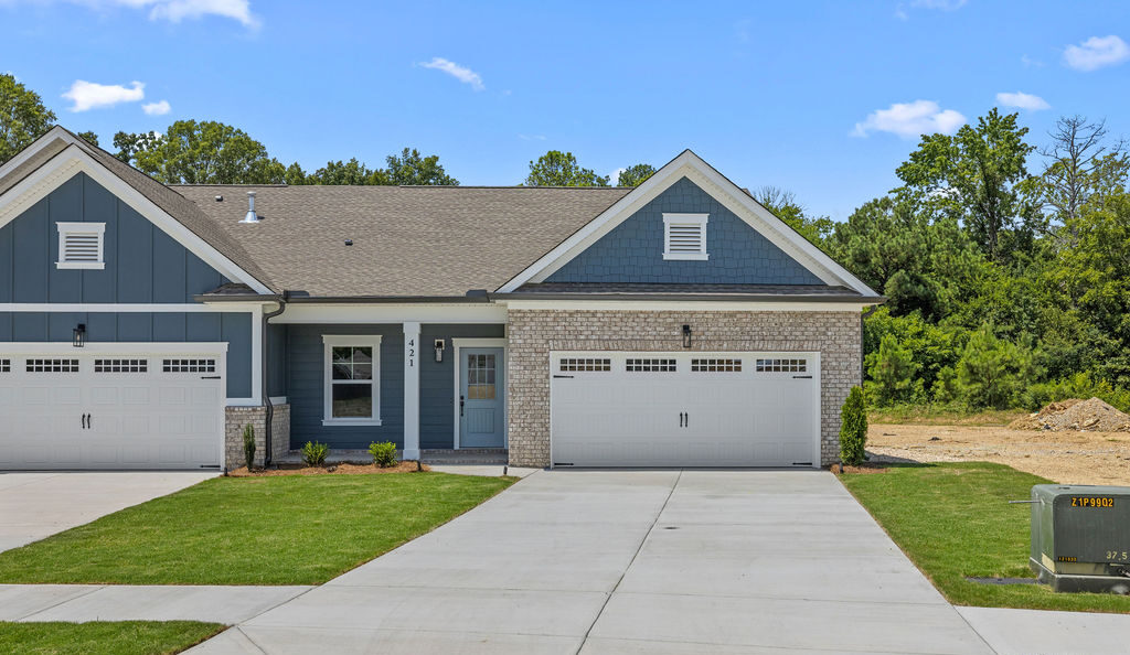 New single level 2 car garage Pratt home quick move-in Chattanooga for sale