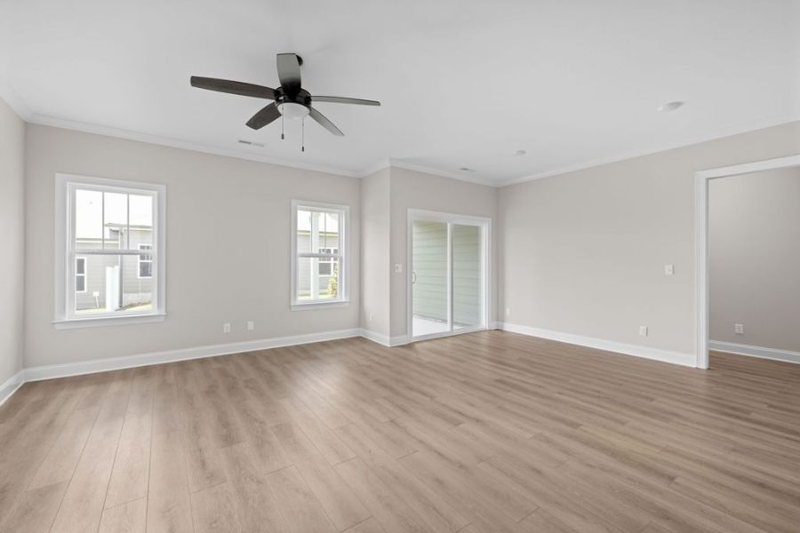 Large open floor plan single level living Ooltewah