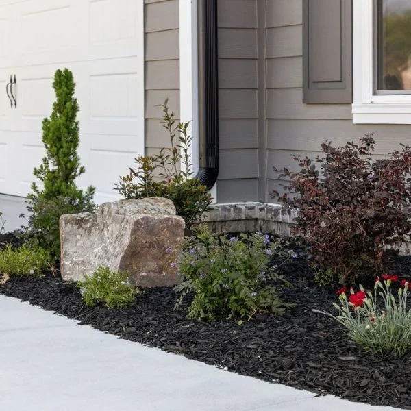 landscaping of new construction home now selling Chattanooga TN by Pratt Home Builders