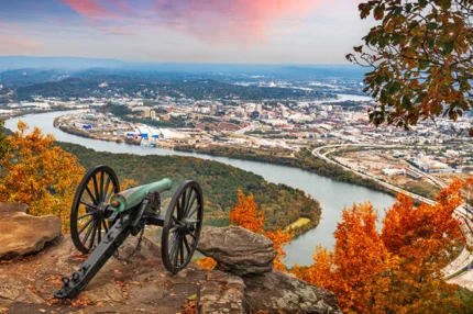 number6 Historic cannon on Lookout Mountain overlooking Chattanooga, TN, amidst autumn foliage; nearby Pratt Home Builders in Chattanooga TN.